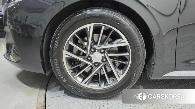 Hyundai The New Grandeur IG id 4435044 из Кореи 27