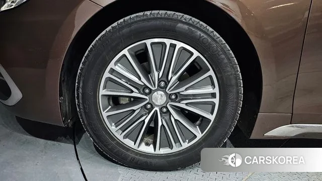 Hyundai Grandeur IG Hybrid id 3505416 из Кореи 15