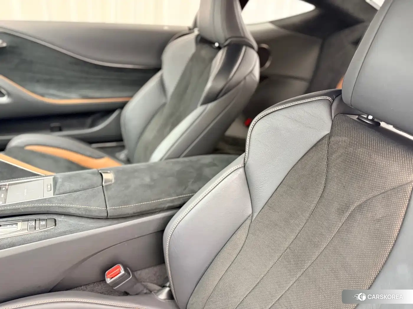 Lexus LC 2021 Silver/gray из Китая, фото 5