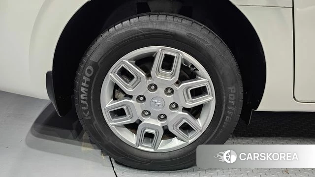 Hyundai Staria id 4389381 из Кореи 25