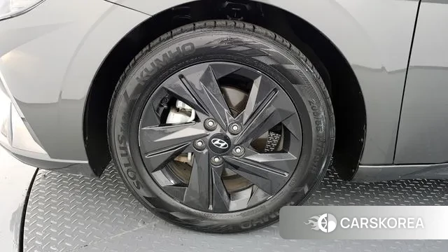 Hyundai Avante Hybrid (CN7) id 3335128 из Кореи 15