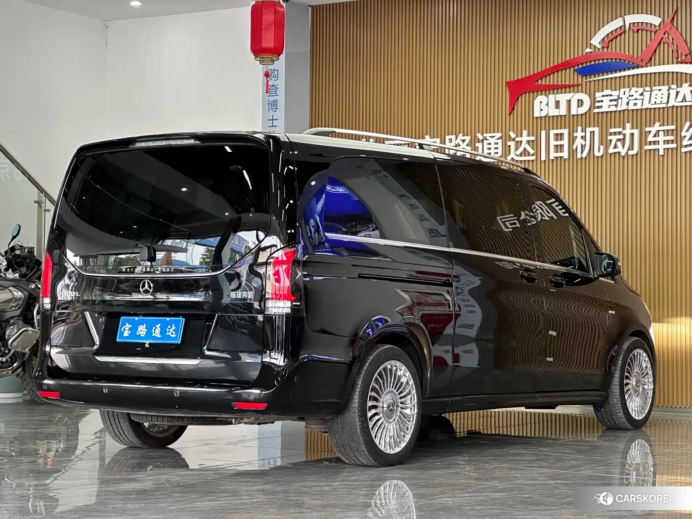 Mercedes-Benz V-Class id 4600694 из Китая 12