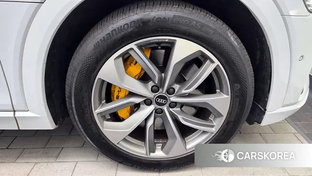 Audi e-Tron id 3655206 из Кореи 15