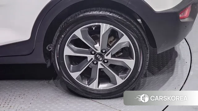 Kia Stonic id 3034416 из Кореи 15