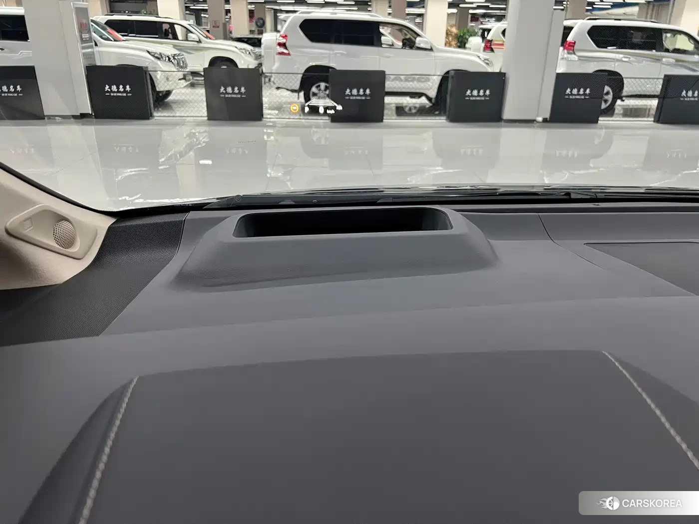 Toyota Elfa id 4622434 из Китая 23