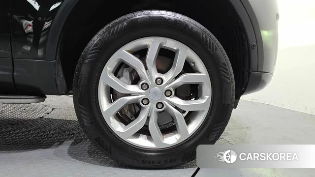 Land Rover Discovery 5 id 4610018 из Кореи 28
