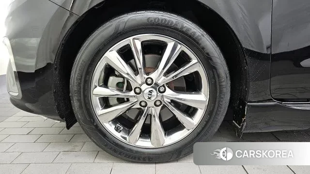 Kia The New Carnival id 3407941 из Кореи 15