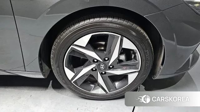 Hyundai Avante (CN7) id 3741937 из Кореи 15