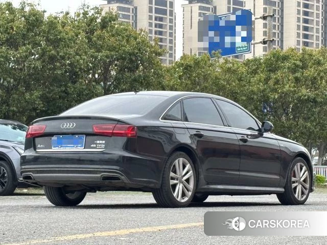 Audi A6L id 4240937 из Китая 13