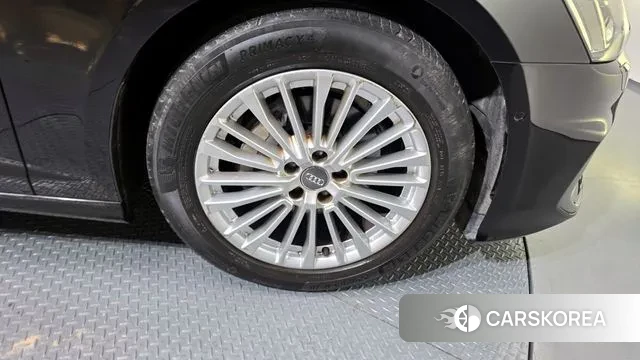 Audi A6 (C8) id 3499071 из Кореи 15