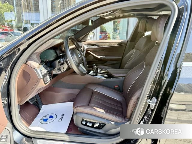 BMW 5 series id 3857936 из Китая 26