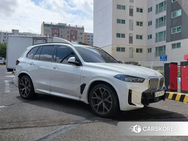 BMW X5 (G05) 2025 Белый из Кореи, фото 5