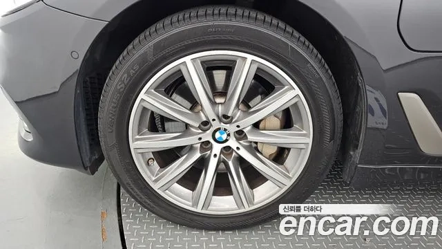 BMW 5 Series (G30) id 2891546 из Кореи 15