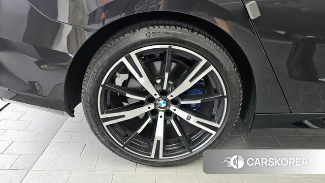 BMW 5 Series (G60) id 4649677 из Кореи 31