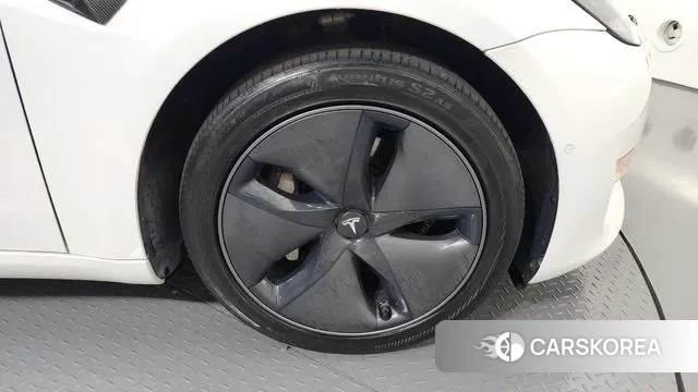 Tesla Model 3 id 3318920 из Кореи 15