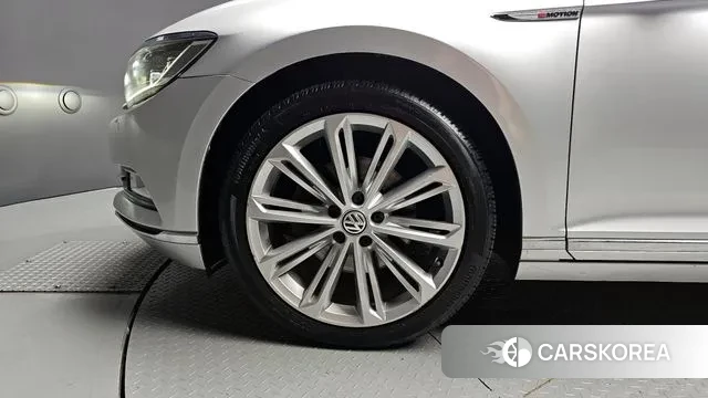 Volkswagen Passat GT (B8) id 2981770 из Кореи 15