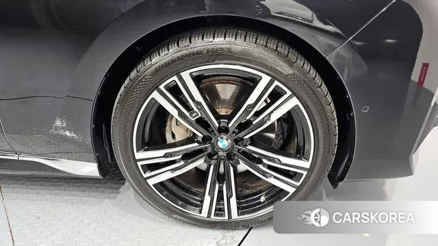 BMW i7 (G70) id 3426410 из Кореи 15