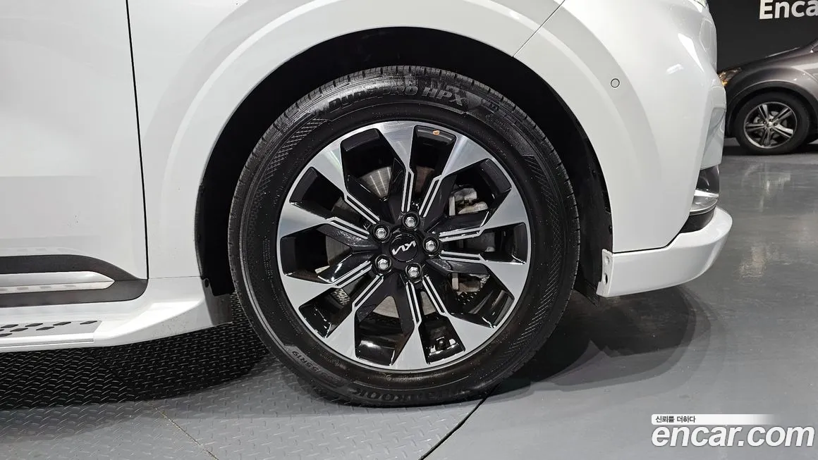 Kia Carnival 4th generation id 2187721 из Кореи 15