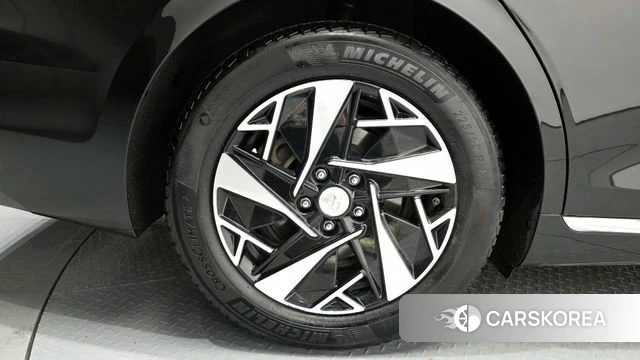 Hyundai The New Grandeur IG Hybrid id 4250180 из Кореи 31