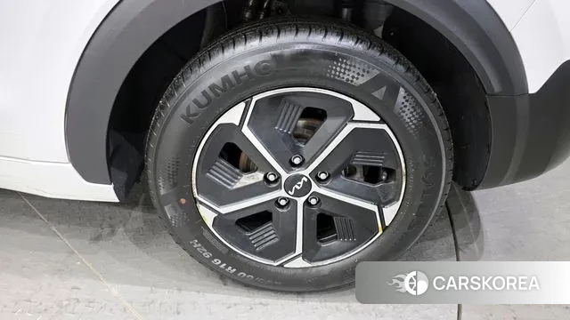 Kia Di Ol Nu Niro id 3680595 из Кореи 15