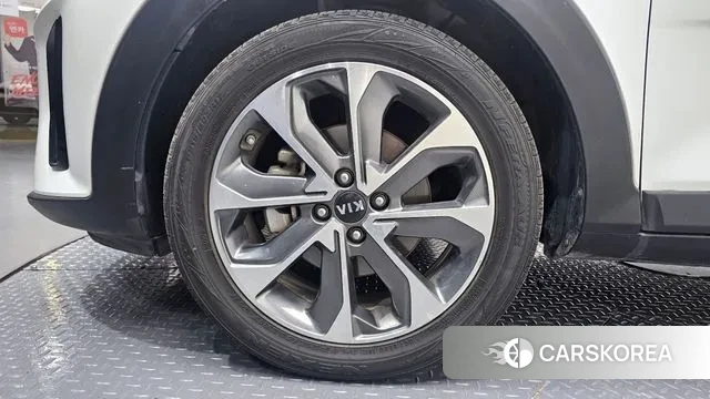 Kia Stonic id 3651643 из Кореи 15