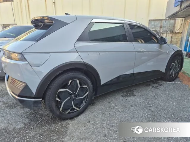 Hyundai Ionic 5 id 3644091 из Кореи 10