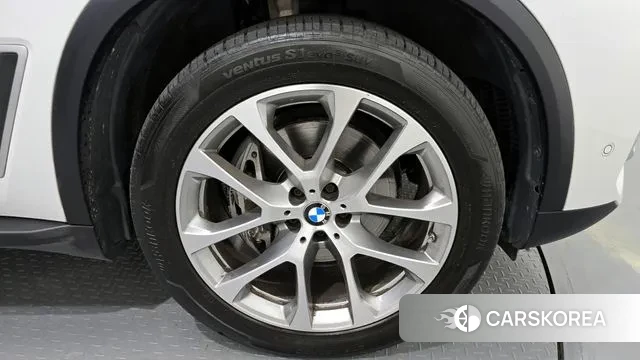 BMW X5 (G05) id 2975817 из Кореи 15