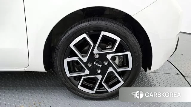 Kia The New Kia Ray id 3058383 из Кореи 15