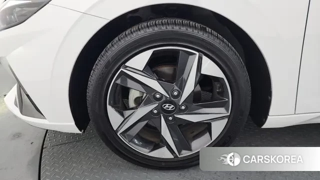 Hyundai Avante (CN7) id 3596783 из Кореи 15