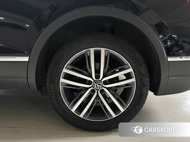 Volkswagen Tiguan Allspace id 2974647 из Кореи 12