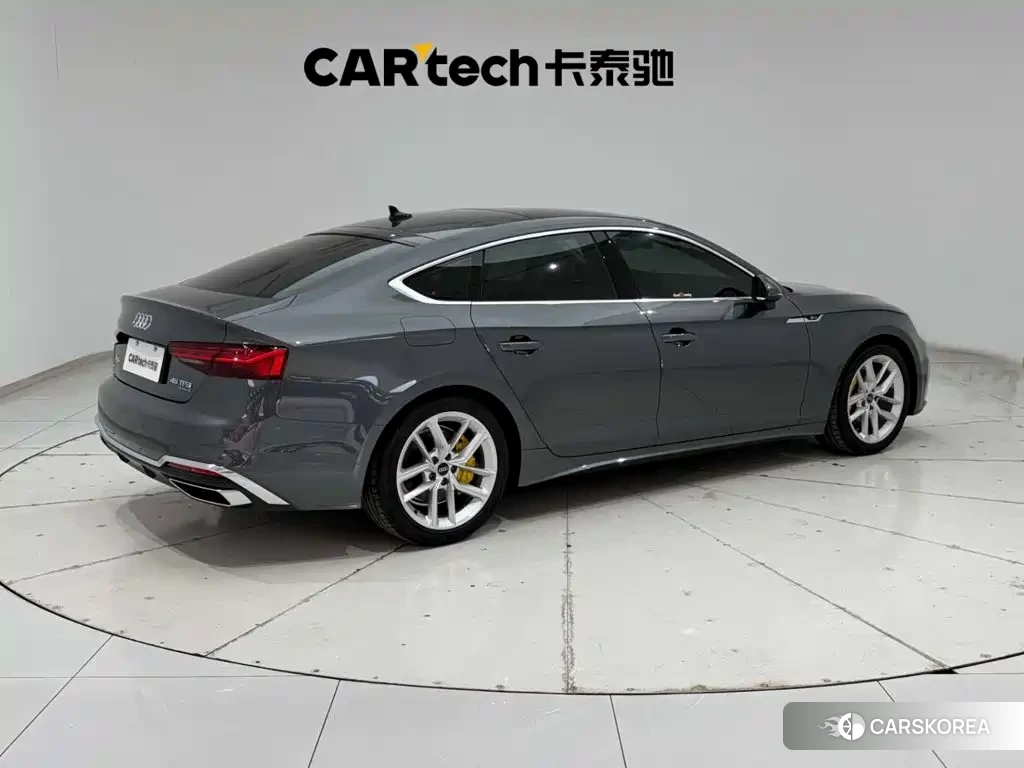 Audi A5 id 4629687 из Китая 22