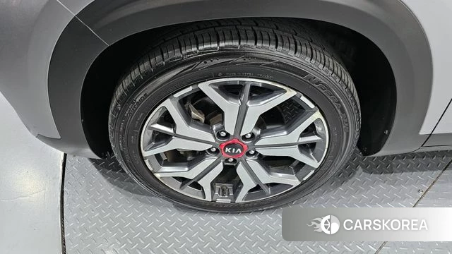 Kia Seltos id 4310004 из Кореи 15