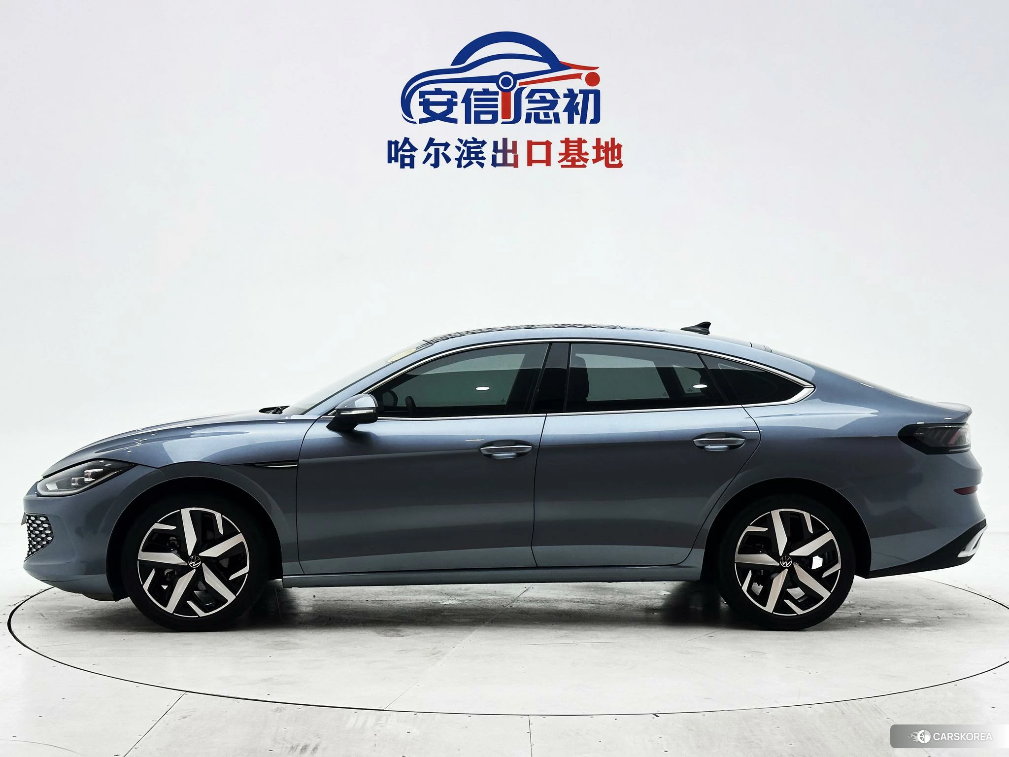 Volkswagen Lamando id 4514833 из Китая 19