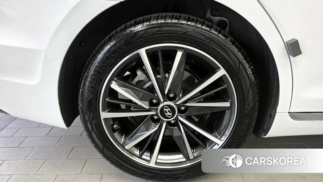 Hyundai The New Grandeur IG id 4383418 из Кореи 28