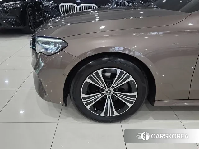 Mercedes-Benz E-Class W214 id 3689361 из Кореи 11