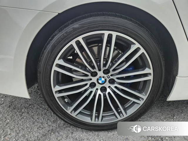 BMW 5 Series (G30) id 4637992 из Кореи 15