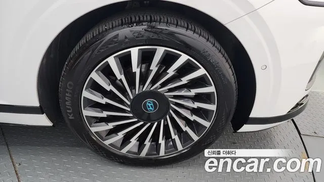 Hyundai Grandeur (GN7) id 2679945 из Кореи 15