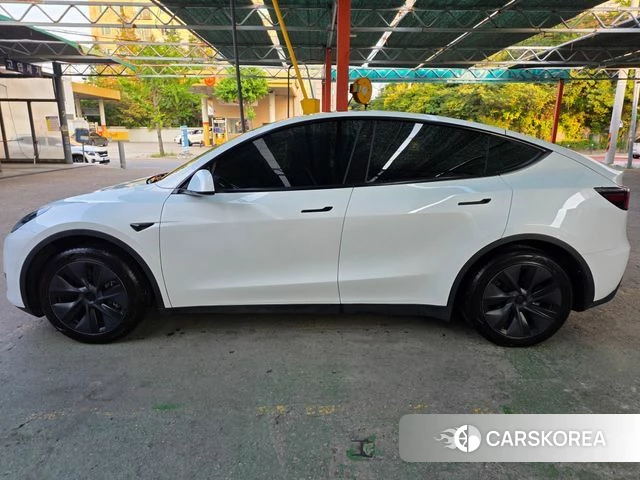 Tesla Model Y id 4533368 из Кореи 13
