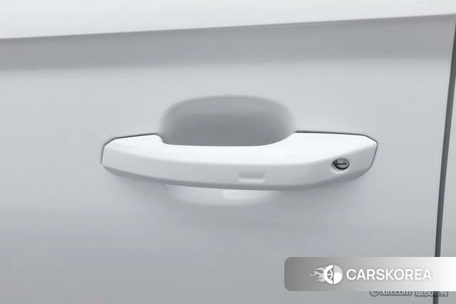 Audi Q5L id 4262218 из Китая 19