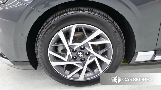 Hyundai Grandeur (GN7) id 4428032 из Кореи 13