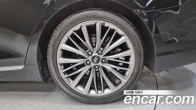 Hyundai Grandeur IG id 2501923 из Кореи 15