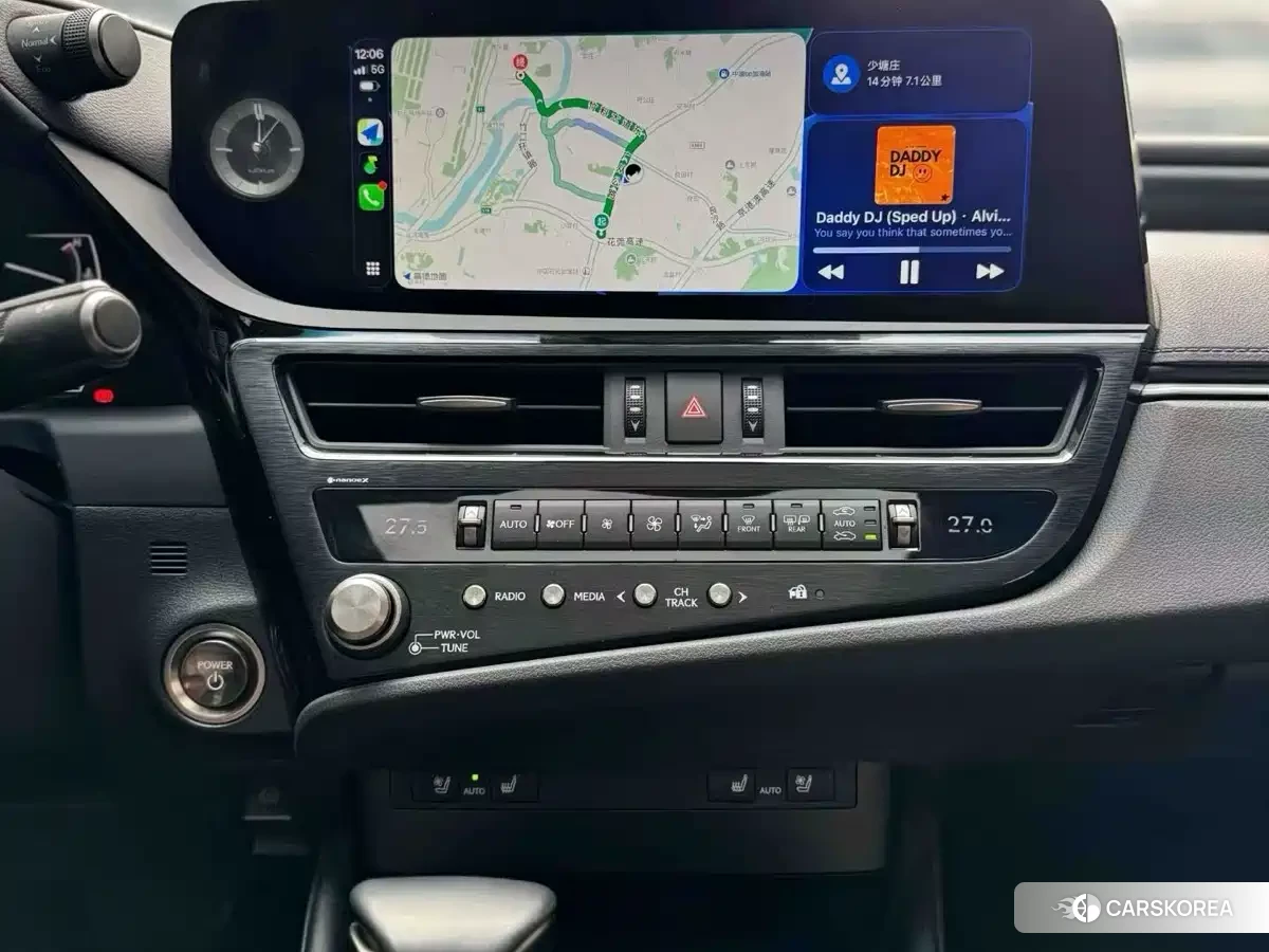 Lexus ES 2024 Silver/gray из Китая, фото 5