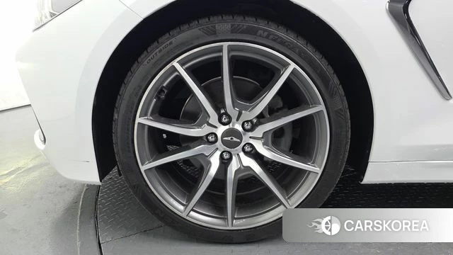 Genesis G70 id 3893526 из Кореи 15