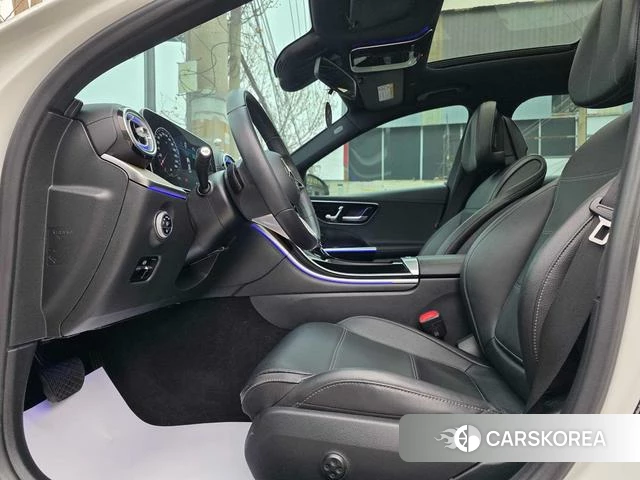 Mercedes-Benz Class C 2022 Белый из Китая, фото 5