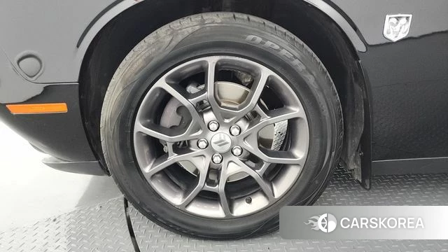 Dodge Challenger id 4447653 из Кореи 34