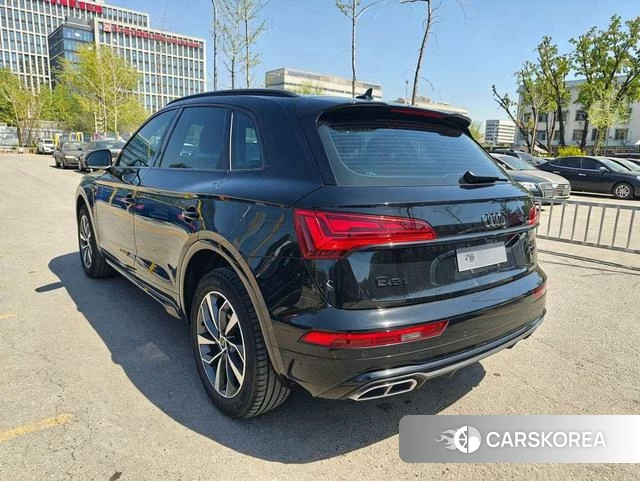 Audi Q5L id 3920685 из Китая 19