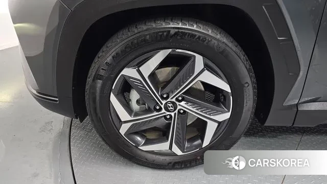 Hyundai Tucson (NX4) id 3545127 из Кореи 15