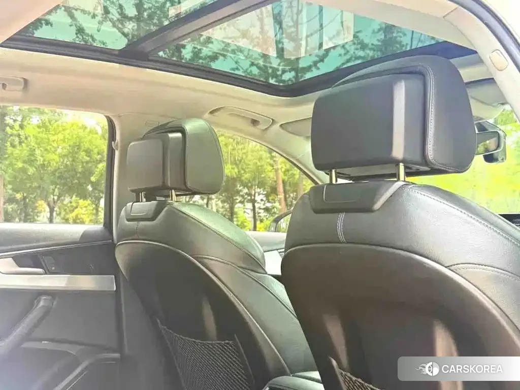 Audi A4L id 4653965 из Китая 7
