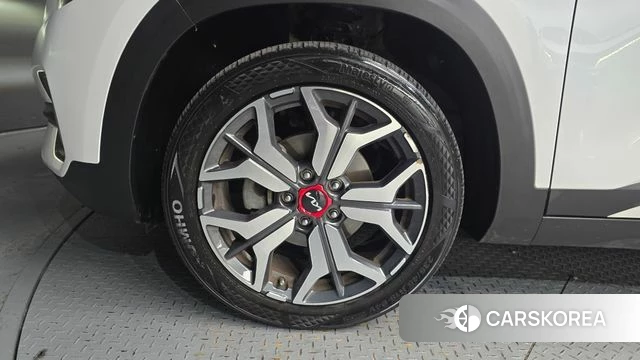 Kia Seltos id 4613980 из Кореи 15