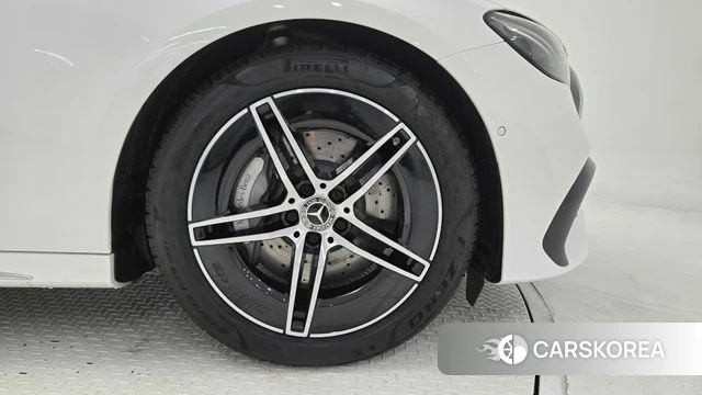 Mercedes-Benz E-Class W214 id 4211938 из Кореи 15